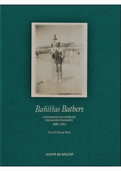 Bañistas  Bathers. Fotografía encontrada Found Photography 1880 - 1963