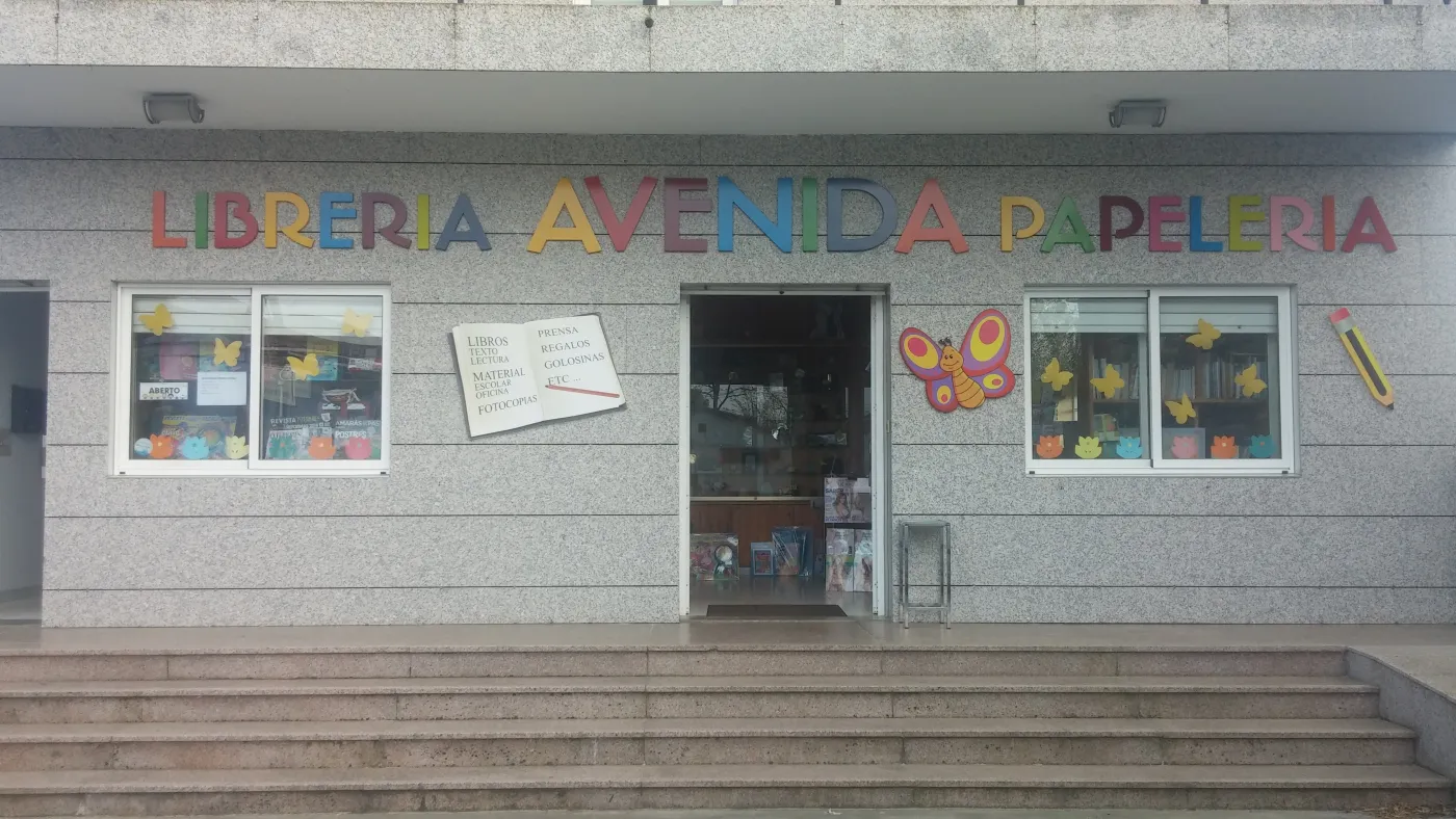 LIBRERÍA AVENIDA