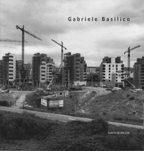 Gabriele Basilico: Centro Galego de Arte Contemporánea. 5 marzo-30 maio 2004. Santiago de Compostela